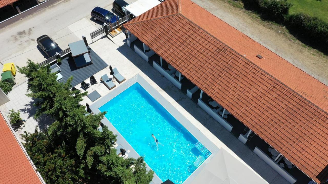 Philoxenia Suites Vrasná Esterno foto