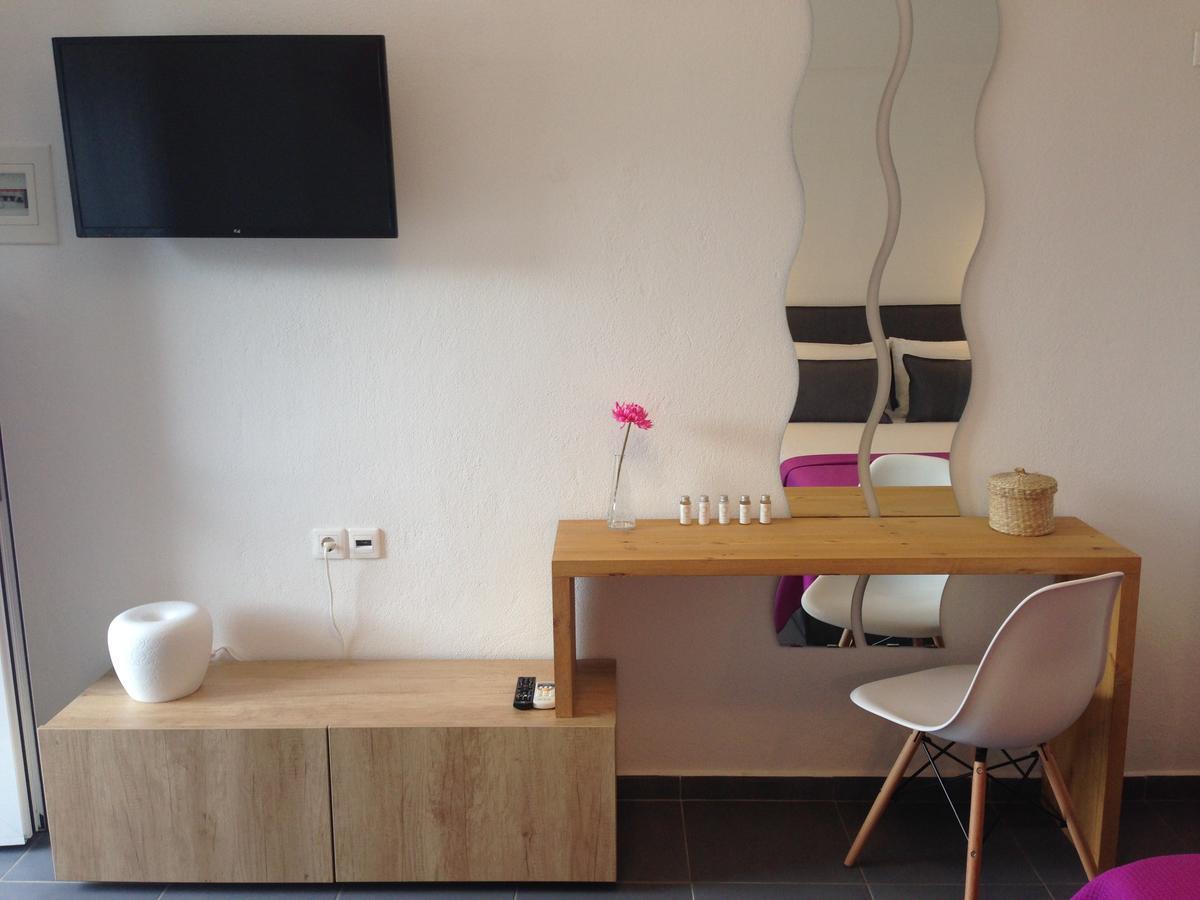 Philoxenia Suites Vrasná Esterno foto